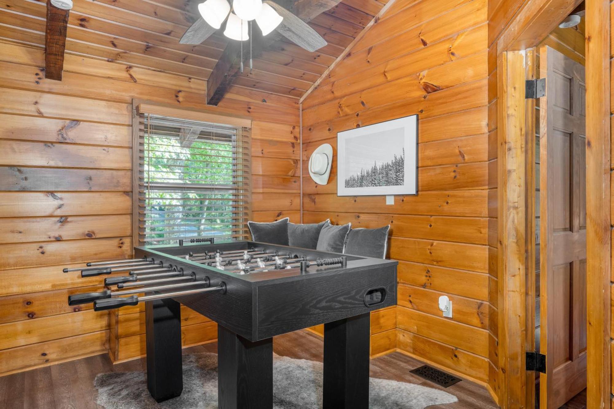 Dudley IV By Avantstay Cosy Cabin W Hot Tub Sweeping Views Pigeon Forge Buitenkant foto